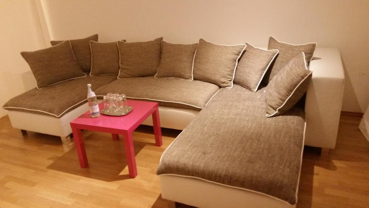 Familienfreundliche Apartments Am Park Wurzburg Ngoại thất bức ảnh